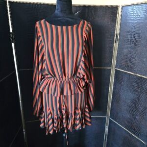 Ladies 2 Piece Skirt & Top